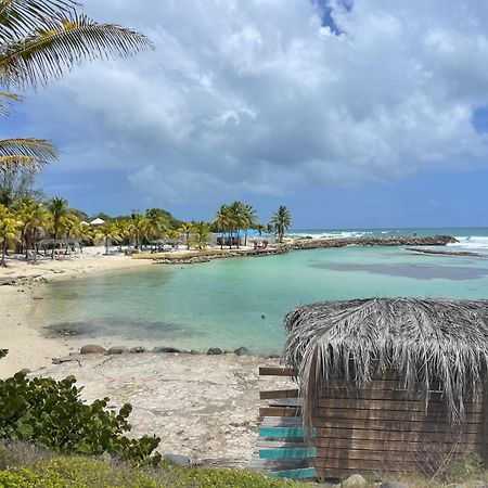 Ticarbets T2 - Résidence Manganao - En bord de Plage Saint-Francois  Esterno foto