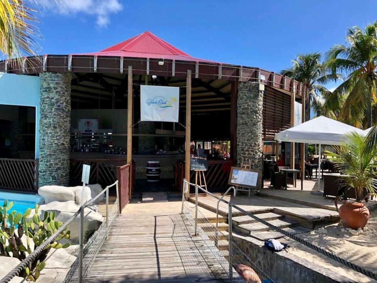 Ticarbets T2 - Résidence Manganao - En bord de Plage Saint-Francois  Esterno foto